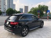 Cần bán xe Mercedes GLC250 năm sản xuất 2016, màu đen biển đẹp