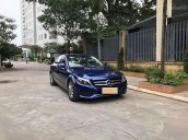 Bán xe Mercedes sản xuất năm 2017, màu xanh lam