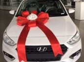 Bán ô tô Hyundai Accent đời 2018, màu trắng, 440 triệu