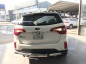 Bán Kia New Sorento Gath 2.4 AT máy xăng, số tự động, màu trắng camay, sản xuất 2015, gốc Sài Gòn, lăn bánh 28000km