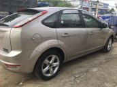 Bán Ford Focus 1,8L năm sản xuất 2011, màu nâu