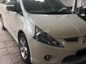 Cần bán chiếc Mitsubishi Grandis 2006 tự động, màu trắng