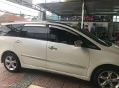 Cần bán chiếc Mitsubishi Grandis 2006 tự động, màu trắng