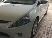 Cần bán chiếc Mitsubishi Grandis 2006 tự động, màu trắng