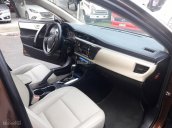Cần bán Toyota Corolla Altis 1.8G sản xuất năm 2018, màu nâu