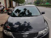 Cần bán gấp Kia Forte đời 2010, màu đen chính chủ