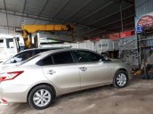 Cần bán gấp Toyota Vios năm 2016, màu vàng, giá chỉ 450 triệu