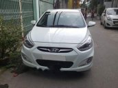 Cần bán Hyundai Accent đời 2015, màu trắng, nhập khẩu Hàn, xe gia đình