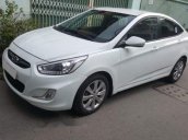 Cần bán Hyundai Accent đời 2015, màu trắng, nhập khẩu Hàn, xe gia đình