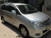 Bán Toyota Innova năm 2010, màu bạc