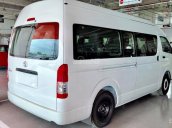 Toyota Hiace 2018 mới 100% nhập Thái, xe giao ngay, giá tốt