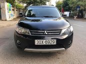 Cần bán lại xe Mitsubishi Outlander năm sản xuất 2009, màu đen 