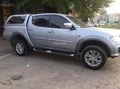 Cần bán Mitsubishi Triton MT năm sản xuất 2014, màu bạc, xe nhập còn mới