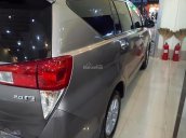 Cần bán gấp xe cũ Toyota Innova E đời 2016 như mới, giá 685tr