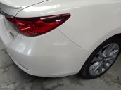 Bán xe Mazda 6 2.5AT 2016, màu trắng chính chủ