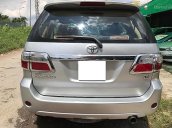 Bán xe cũ Toyota Fortuner 2.7, năm sản xuất 2009, màu bạc