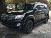 Bán Toyota Fortuner AT sản xuất năm 2016, màu đen