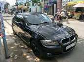 Cần bán BMW 3 Series 320i năm 2010, màu đen, nhập khẩu xe gia đình, giá chỉ 520 triệu