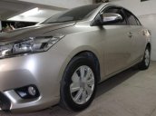 Cần bán lại xe Toyota Vios sản xuất 2017, màu bạc