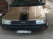 Cần bán Toyota Corolla đời 1983, xe máy hoạt động tốt