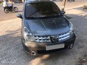 Cần tiền bán Nissan Livina 2011 số sàn, màu xám, xe đẹp