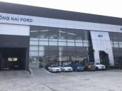 Ford Đồng Nai bán xe Demo Focus Trend 5 cửa sản xuất 2017, màu trắng, đứng tên Cty xuất hoá đơn cho bên mua