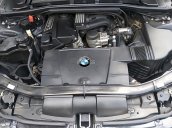 Cần bán xe BMW 320i sản xuất 2010, màu đen, nhập khẩu nguyên chiếc