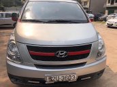 Cần bán gấp Hyundai Grand Starex sản xuất năm 2008, màu bạc, đăng kí lần đầu 2009