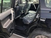 Bán xe Toyota Prado 3.0 2018, màu đen, xe nhập