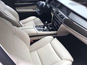 Bán xe BMW 750LI 2010 AT trắng xe Ngọc Trinh chính chủ