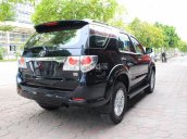 Cần bán ô tô Toyota Fortuner 2.7V năm 2012, chính chủ từ đầu, 705 triệu