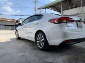 Bán Kia Cerato MT năm sản xuất 2017, màu trắng, giá 505tr