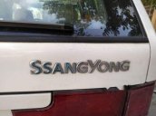 Bán xe cũ Ssangyong Musso đời 2003, màu trắng, nhập khẩu nguyên chiếc, giá chỉ 135 triệu