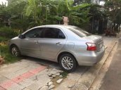 Bán Toyota Vios sản xuất 2011, màu bạc số sàn