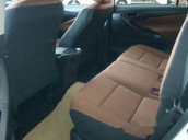 Bán Toyota Innova sản xuất năm 2018, màu trắng, xe mới 100%