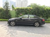 Bán xe Mercedes - Benz E250, màu đen, nội thất nâu