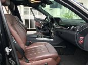 Bán xe Mercedes - Benz E250, màu đen, nội thất nâu