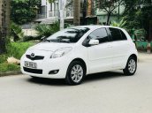 Yaris AT - 2013, màu trắng, nhập khẩu nguyên chiếc