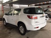 Bán Chevrolet Trailblazer đời 2018, màu trắng, giá tốt