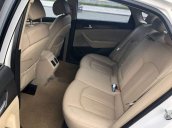 Cần bán gấp Hyundai Sonata 2.0AT 2014, màu trắng, nhập khẩu Hàn Quốc số tự động