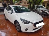 Bán xe Mazda 2 sx 2016 số tự động, màu trắng, zin