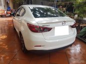 Bán xe Mazda 2 sx 2016 số tự động, màu trắng, zin