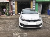 Cần bán gấp Kia Rio 1.4 AT năm sản xuất 2017, màu trắng, nhập khẩu nguyên chiếc như mới