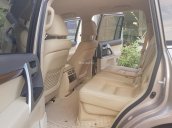 Bán xe Toyota Land Cruiser Vx sản xuất 2016, màu vàng, nhập khẩu như mới