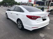 Cần bán gấp Hyundai Sonata 2.0AT 2014, màu trắng, nhập khẩu Hàn Quốc số tự động