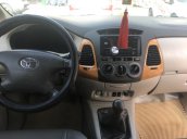 Bán ô tô Toyota Innova G đời 2011, màu bạc số sàn