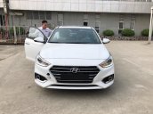 Cần bán xe Hyundai Accent 1.4 AT, đặc biệt 2018, sẵn xe giao ngay