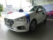 Cần bán xe Hyundai Accent 1.4 AT, đặc biệt 2018, sẵn xe giao ngay