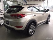 Cần bán Hyundai Tucson 2.0 xăng, đặc biệt 2018, sẵn xe giao ngay