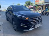 Cần bán lại xe Hyundai Tucson sản xuất năm 2017, màu đen